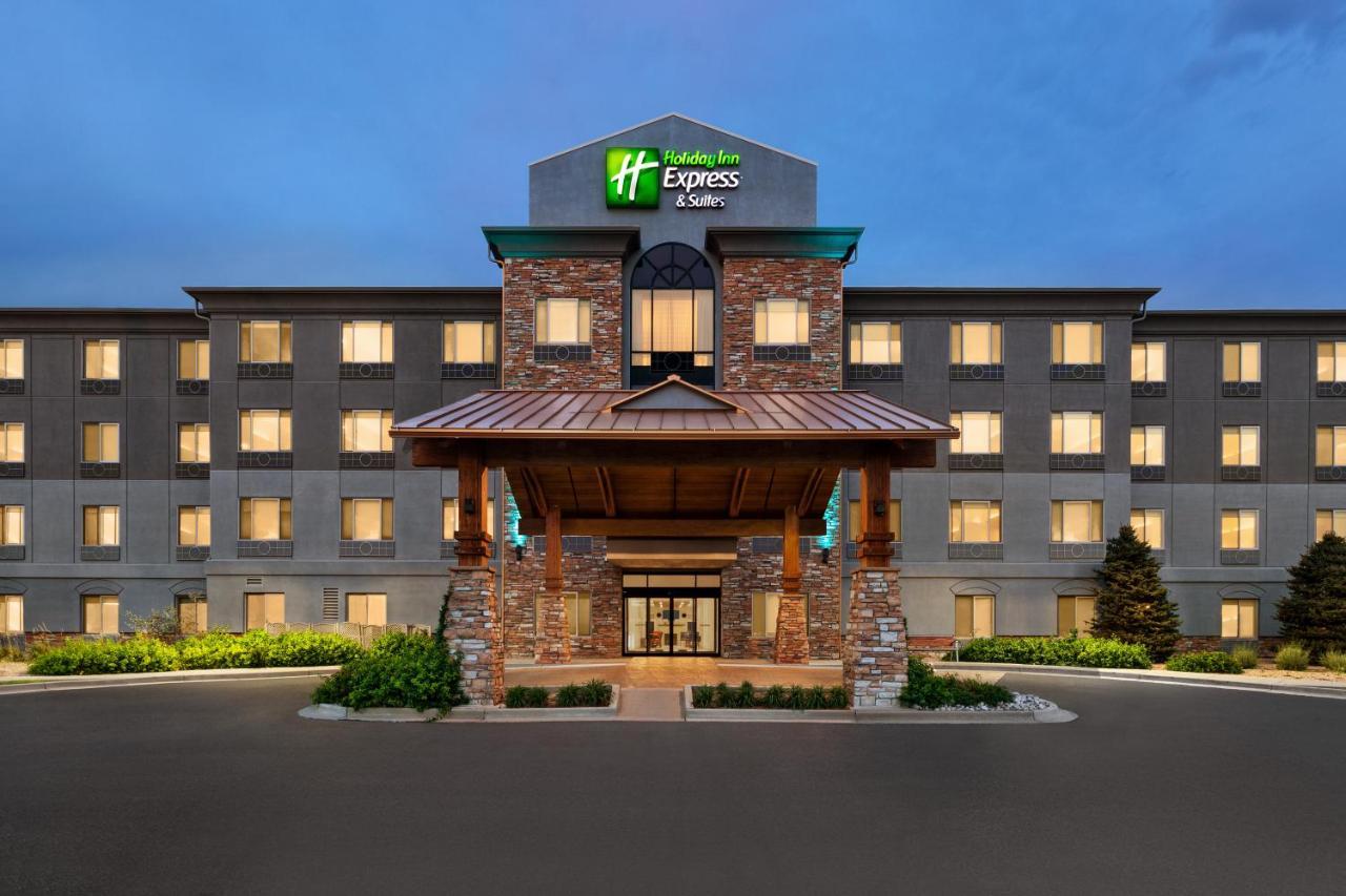 Holiday Inn Express & Suites Denver Airport By Ihg Exterior foto